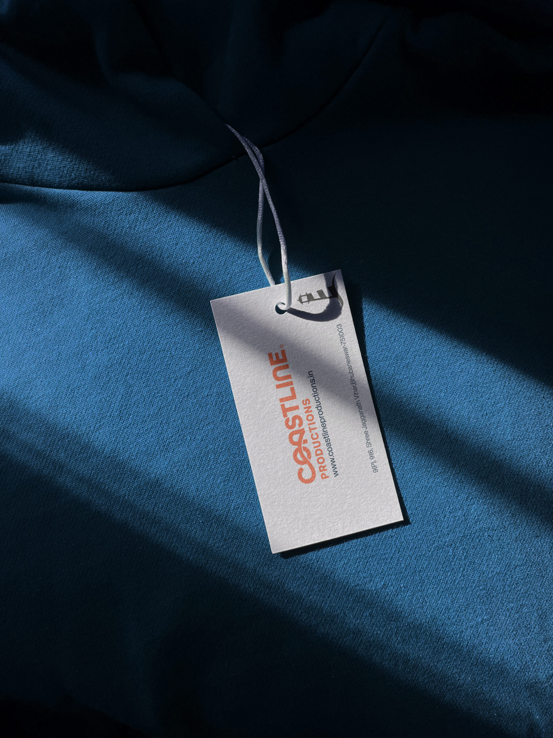 hang tag mockup copy